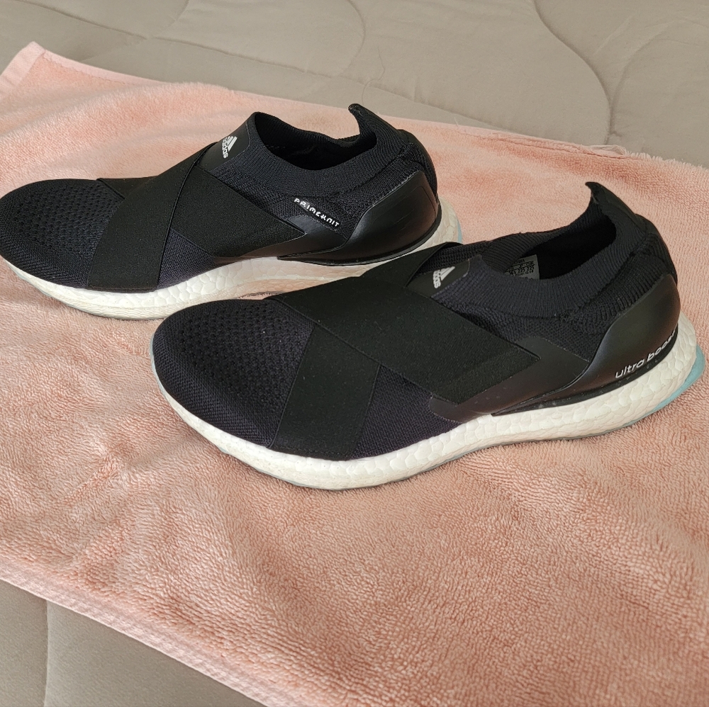 ADIDAS UltraBoost DNA Women's Slip-On Running Shoes, Size 5.5
